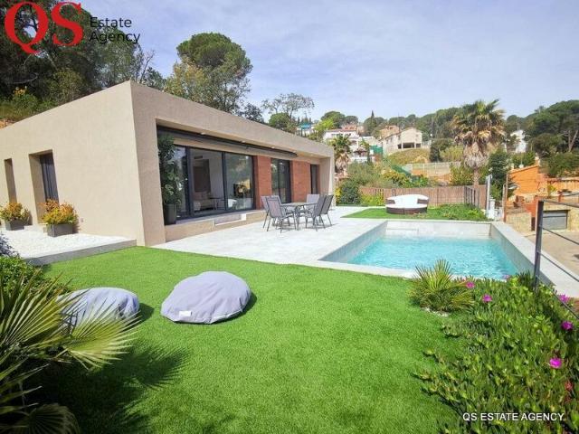 Vivienda autosuficiente y ecologica en urbanización Lloret Blau, Lloret de Mar