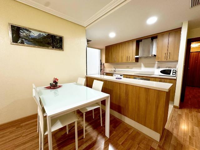 VIVIENDA CENTRICA + PLAZA DE GARAJE