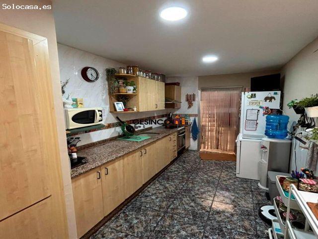 VIVIENDA CHAFLÁN CON GARAJE Y TERRAZA EN SENYERA