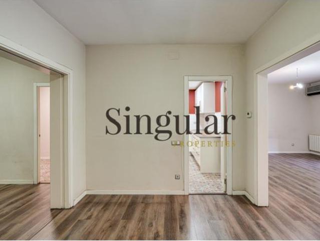 Vivienda con alma en pleno Quadrat d´or con Parking incluido