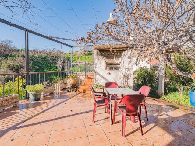 Vivienda con impresionantes vistas en Molvízar