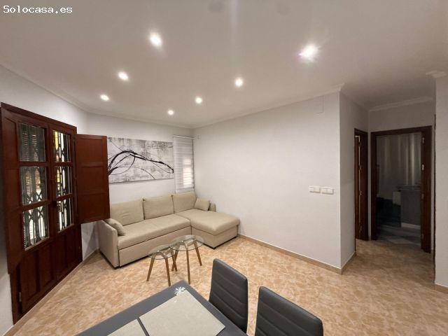 Vivienda con licencia turística y plaza de garaje incluida en Plaza de Santa Marina