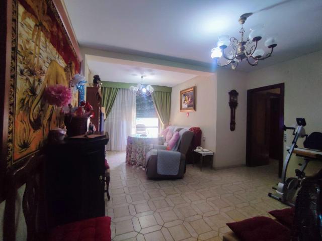 VIVIENDA CON MUCHAS POSIBILIDADES EN CIUDAD JARDÍN, JUNTO A REPÚBLICA ARGENTINA!