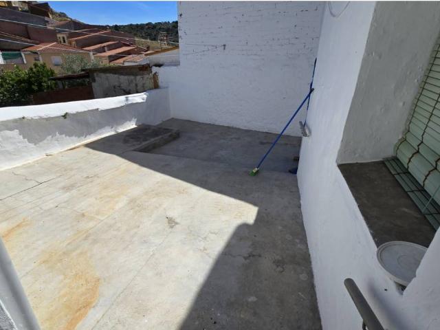 VIVIENDA CON PATIO. C/ CHAPARRO Nº 35. ALISEDA CÁCERES