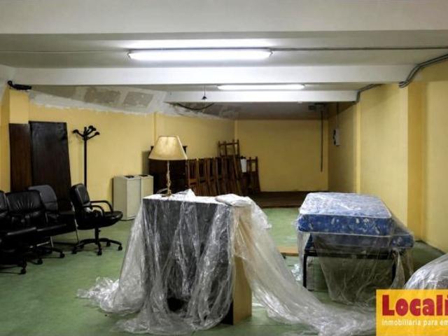 Vivienda con restaurante y aparcamiento, Castro Urdiales