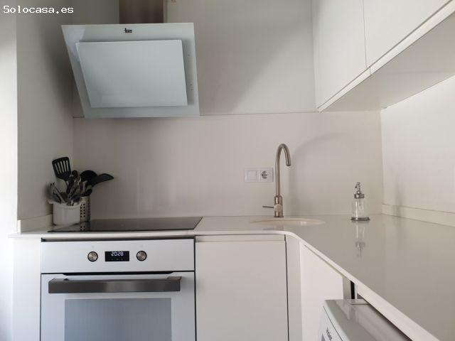 VIVIENDA CON TERRAZA EN ZONA CENTRO COLON/ HOUSE WITH TERRACE IN COLON AREA