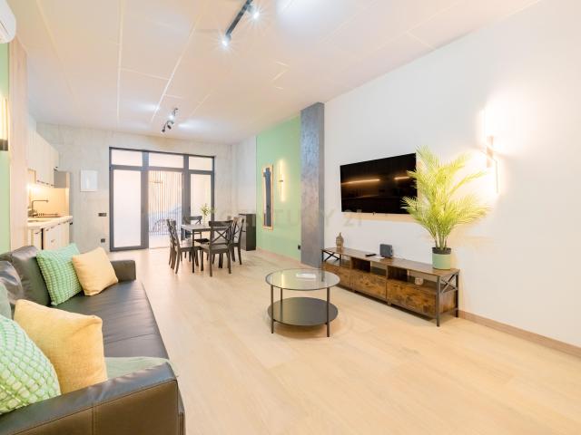 Vivienda con terraza en planta baja en San Jacinto Castañeda