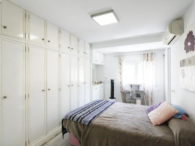 VIVIENDA CON TRES DORMITORIOS EN BUENA ZONA DE ALAQUAS