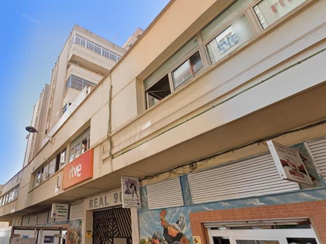 Vivienda de 4 dormitorios en Calle Real, CENTRO Ceuta