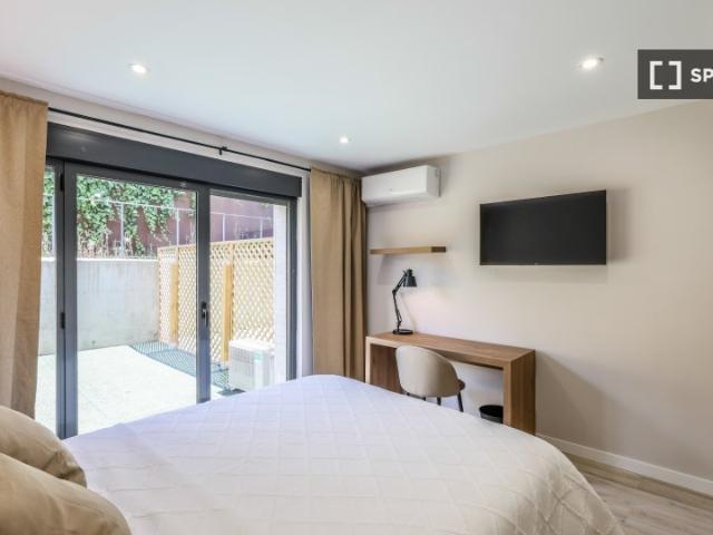 Vivienda de 8 dormitorios en alquiler en Valdemarín, Madrid