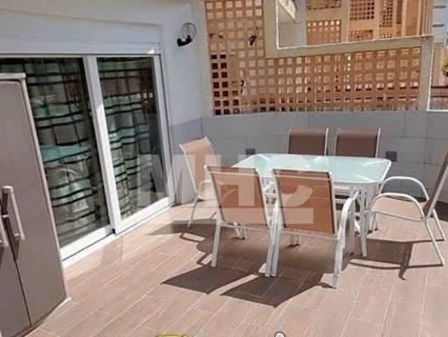 Vivienda de 1 Dormitorio en el centro de la Urbanización de Roquetas de Mar