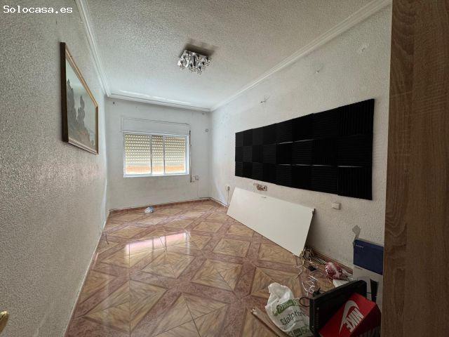 vivienda de 3 dormitorios en San Antolín