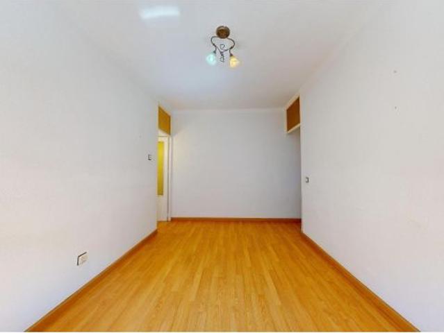 VIVIENDA DE 3 DORMITORIOS EN VALLECAS SIN COMPETENCIA
