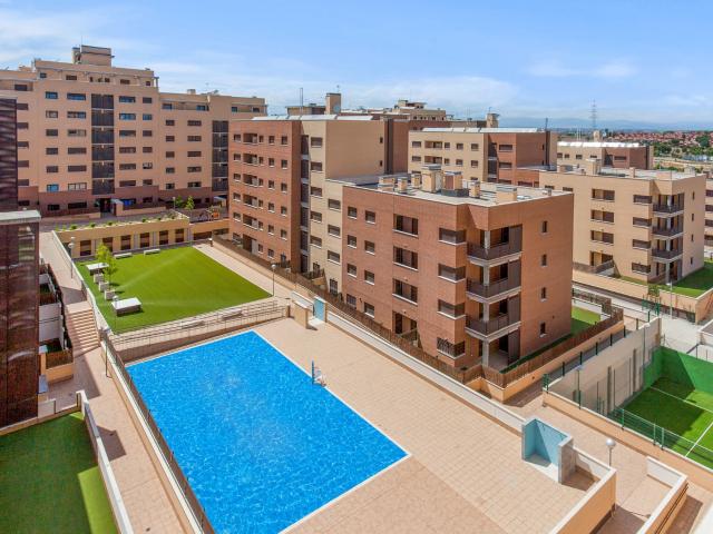 Vivienda de 3 habitación en CALLE MAYORAZGO DE DUARTE MADRID