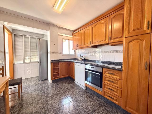 Vivienda de 3 habitaciones en venta en Benifaió