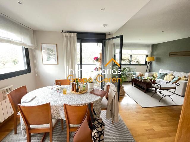 Vivienda de tres habitaciones en Cirueña Golf