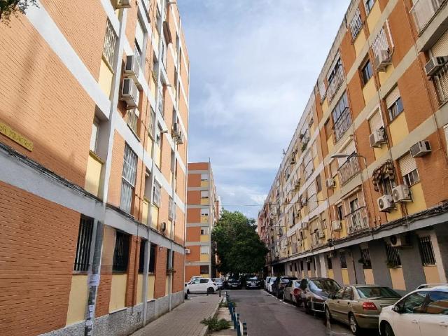 VIVIENDA DE ALQUILER EN EL BARRIO DE TRIANA