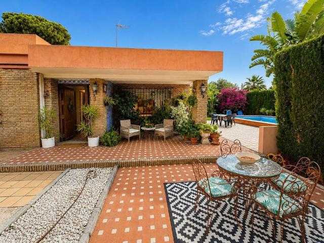 Vivienda de alto standing de 146 m2 en venta Alcalá de Guadaíra, Andalucía