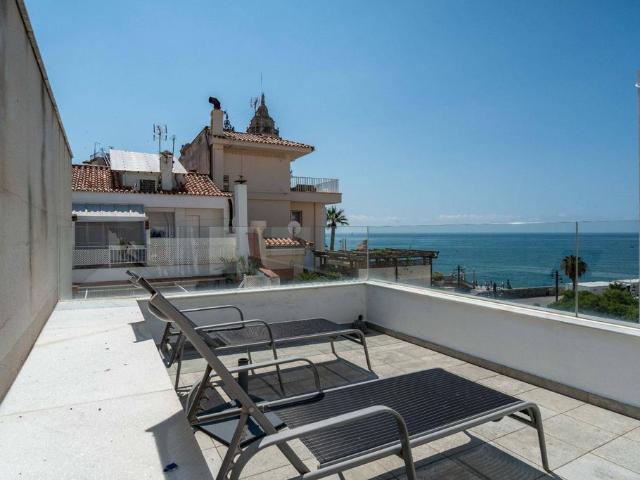 Vivienda de alto standing de 156 m2 en venta Sitges, España