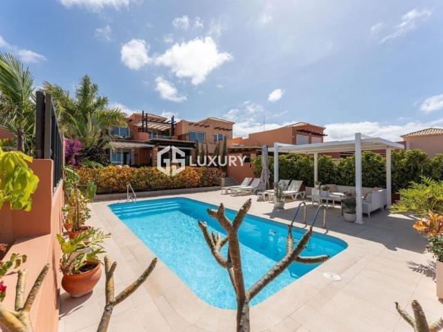 Vivienda de alto standing de 160 m2 en venta Adeje, Canarias