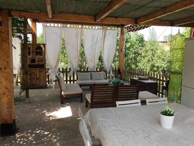Vivienda de alto standing de 165 m2 en venta Moraleda de Zafayona, Andalucía