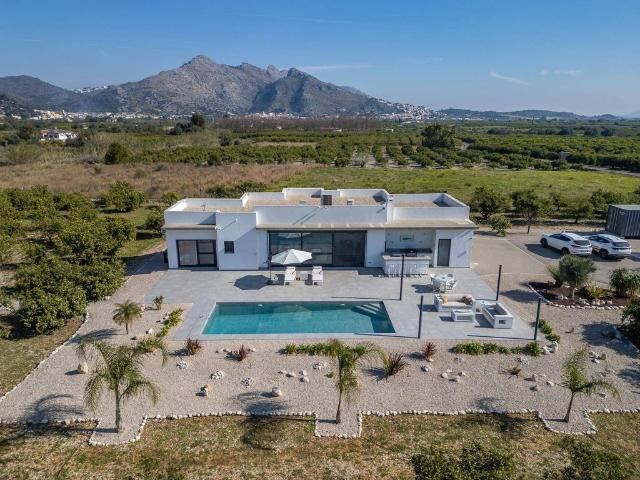 Vivienda de alto standing de 169 m2 en venta Tormos, Comunidad Valenciana