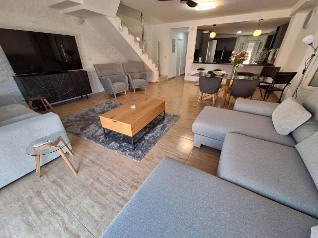 Vivienda de alto standing de 171 m2 en alquiler Fuengirola, Andalucía