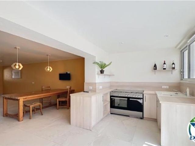 Vivienda de alto standing de 193 m2 en venta Empuriabrava, Cataluña