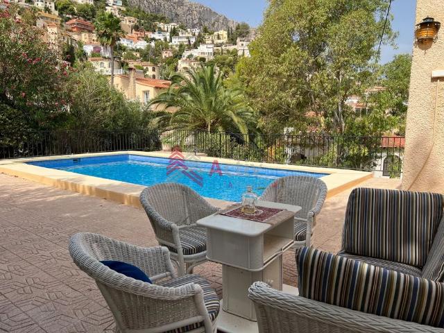 Vivienda de alto standing de 191 m2 en venta Calpe, España