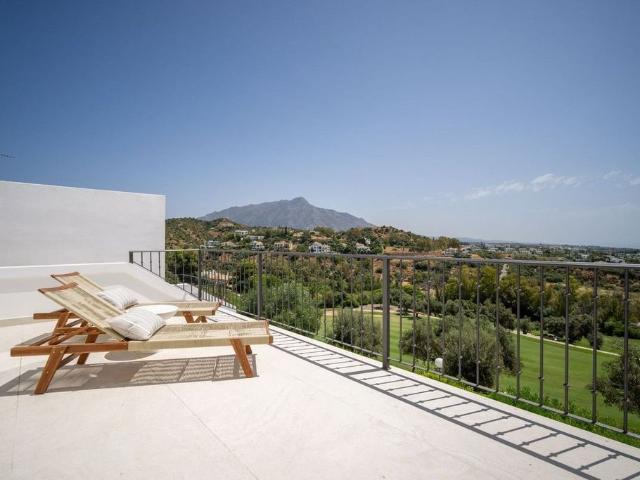 Vivienda de alto standing de 198 m2 en venta Benahavís, Andalucía