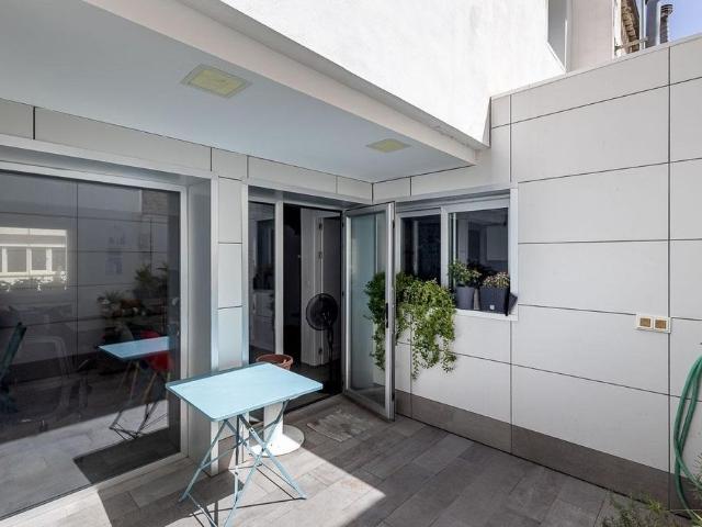 Vivienda de alto standing de 104 m2 en venta Granada, Andalucía
