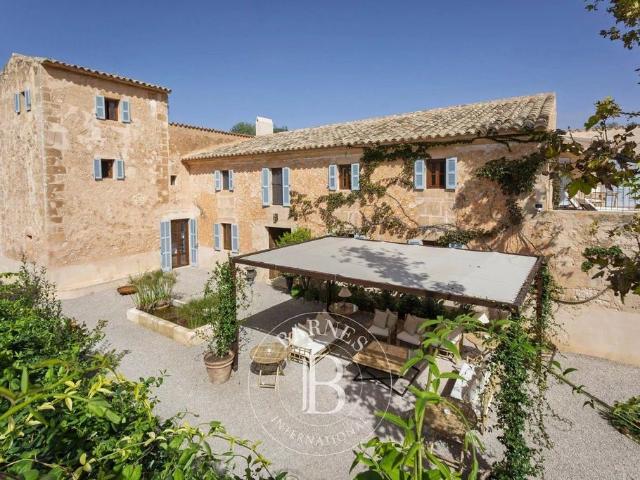 Vivienda de alto standing de 1200 m2 en venta Llucmajor, Baleares