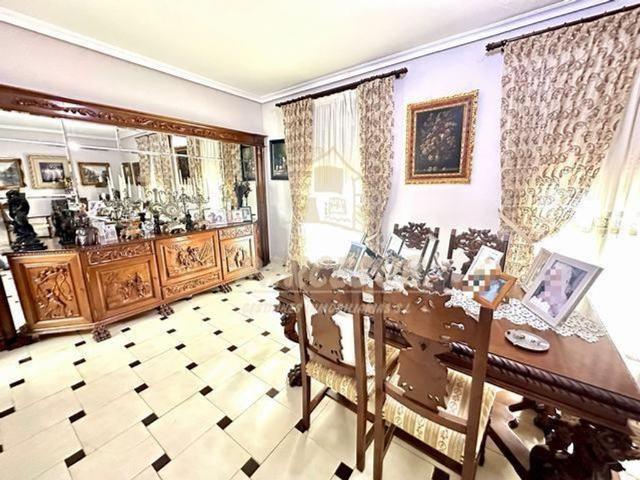 Vivienda de alto standing de 130 m2 en venta Córdoba, España