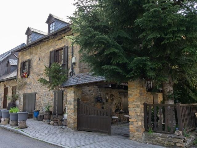 Piso exclusivo de 132 m2 en venta en Viella Mitg Arán, España