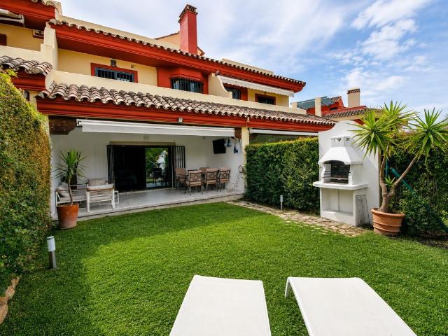Vivienda de alto standing de 240 m2 en alquiler The Golden Mile, Marbella, Andalucía