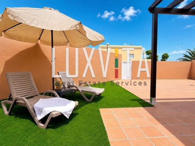 Vivienda de alto standing de 253 m2 en venta Arona, España