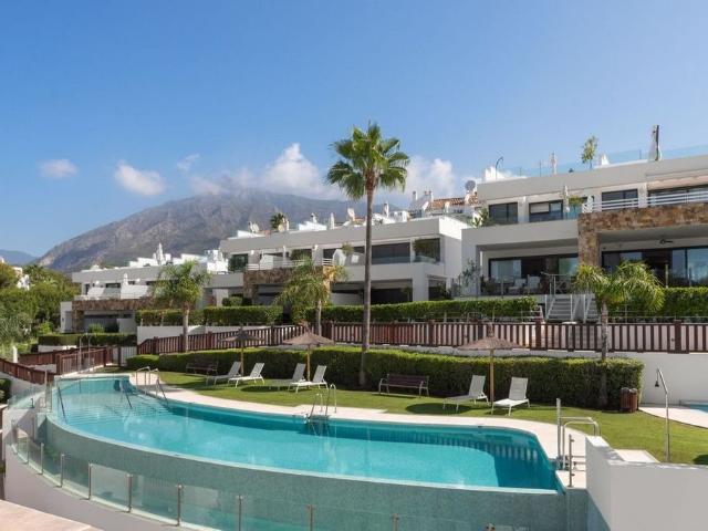 Vivienda de alto standing de 250 m2 en venta Marbella, Andalucía