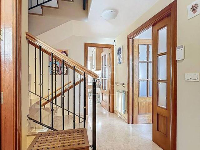 Vivienda de alto standing de 252 m2 en venta Granada, Andalucía