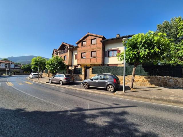 Vivienda de alto standing de 259 m2 en venta Zalla, País Vasco
