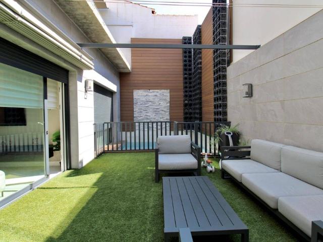 Vivienda de alto standing de 263 m2 en venta Armilla, España