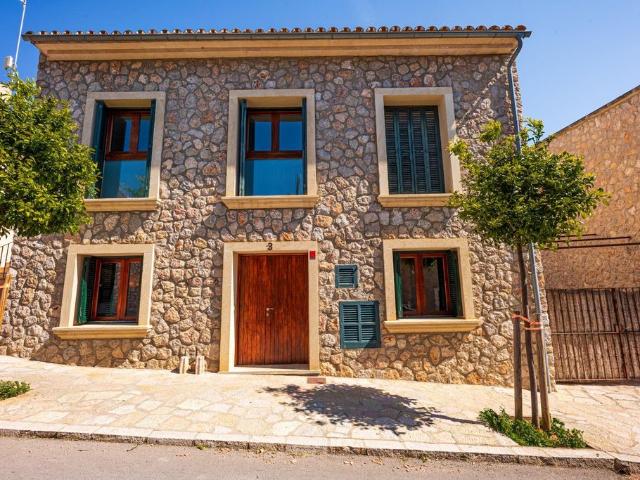 Vivienda de alto standing de 260 m2 en venta Selva, España