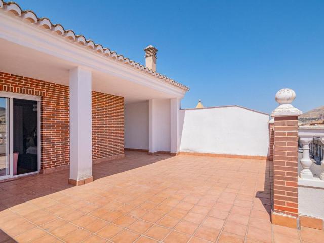 Vivienda de alto standing de 261 m2 en venta Atarfe, España