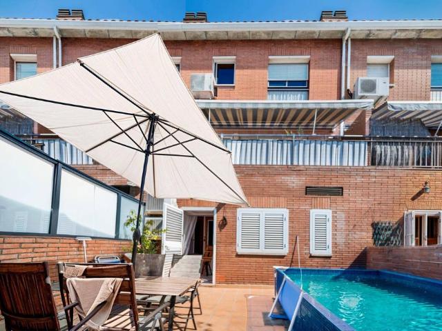 Vivienda de alto standing de 267 m2 en venta Santa Perpetua de Moguda, España