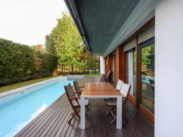 Vivienda de alto standing de 275 m2 en venta Figueres, Cataluña