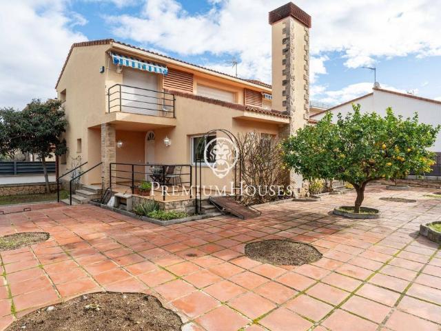 Vivienda de alto standing de 280 m2 en venta Salou, España