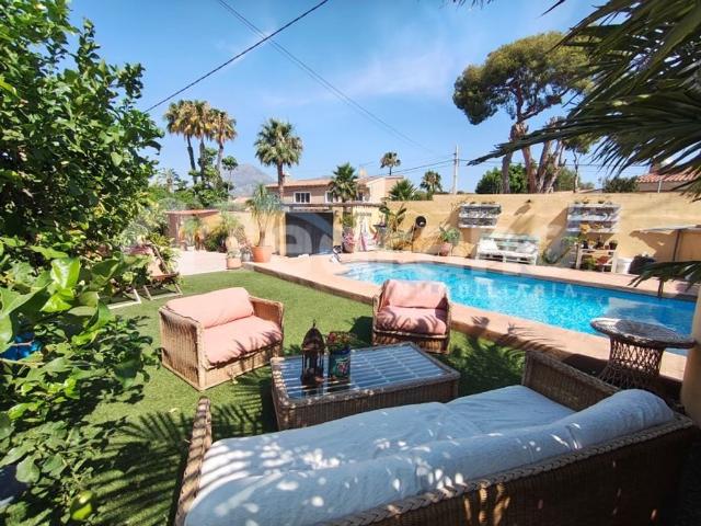 Vivienda de alto standing de 209 m2 en venta Benidorm, España