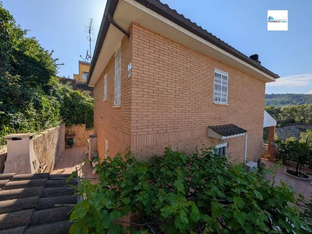 Vivienda de alto standing de 213 m2 en venta Cervelló, Cataluña