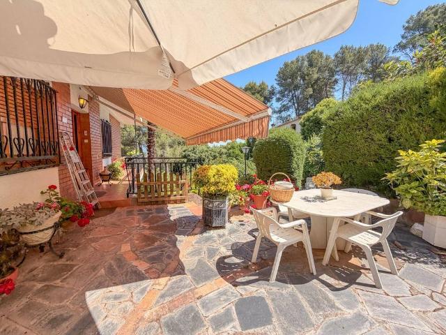 Vivienda de alto standing de 210 m2 en venta Castellví de Rosanés, España