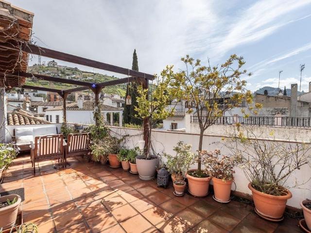 Vivienda de alto standing de 214 m2 en venta Granada, Andalucía