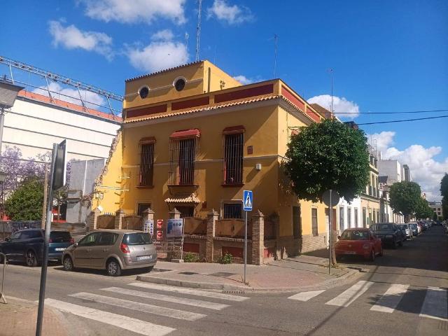 Vivienda de alto standing de 223 m2 en venta Sevilla, España